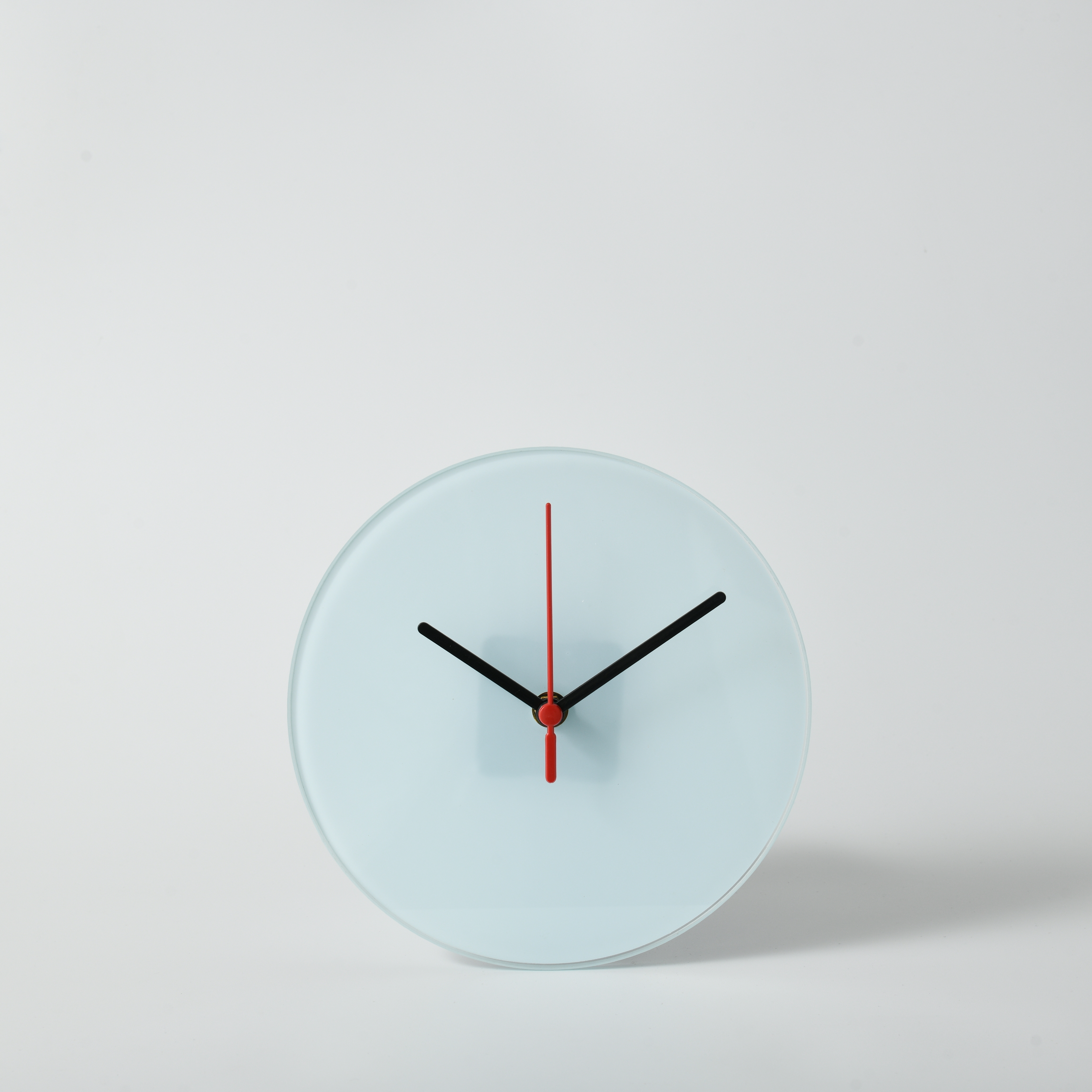 Стеклянные настенные часы